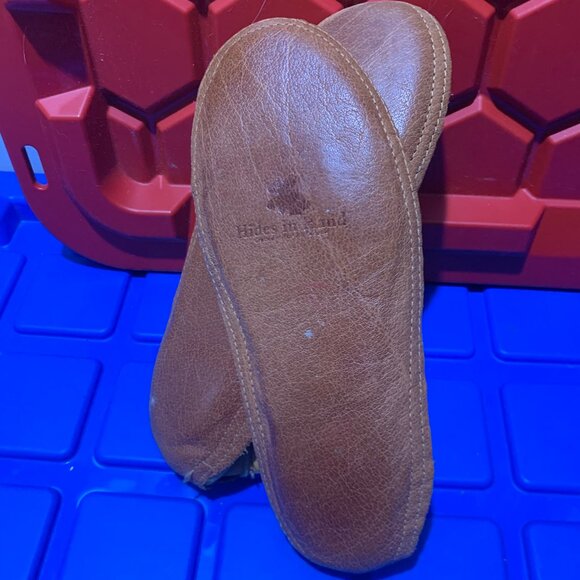 VINTAGE HIDES IN HAND LEATHER HOUSE SHOES SIZE 10 - Picture 7 of 10